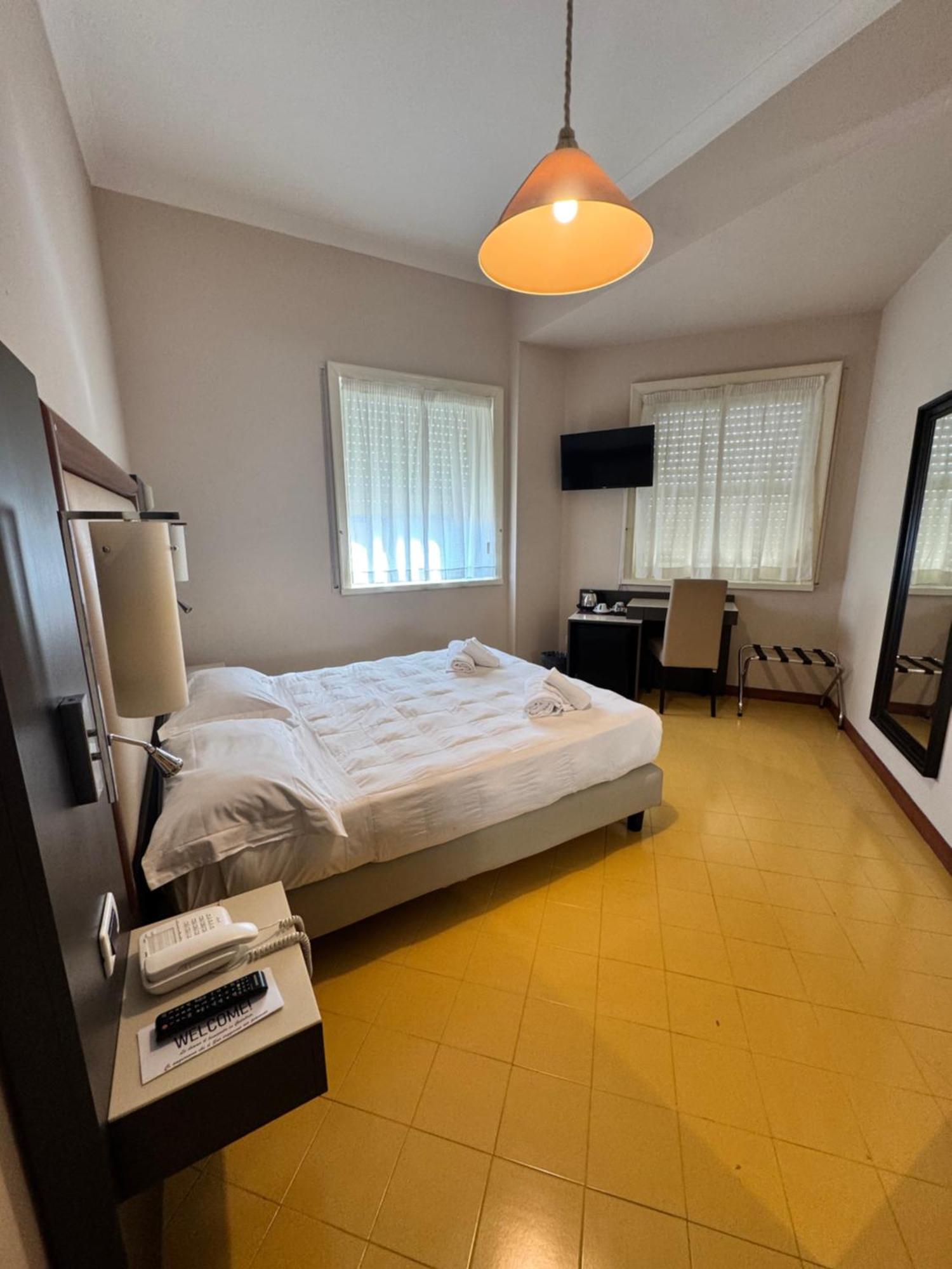 Grand Hotel Lamezia Ламеция-Терме Экстерьер фото